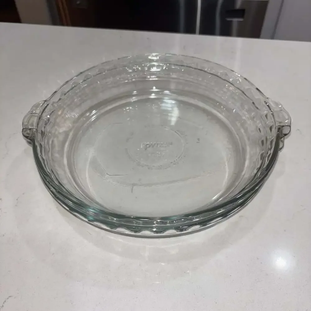 Vintage Pyrex #229 Pie Dishes (2) Size 9.5-Inch Clear Glass Fluted Scalloped